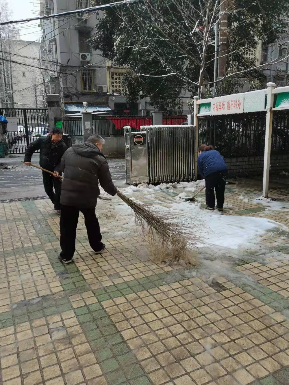 1644485560228673.jpg 1644485560228673.jpg